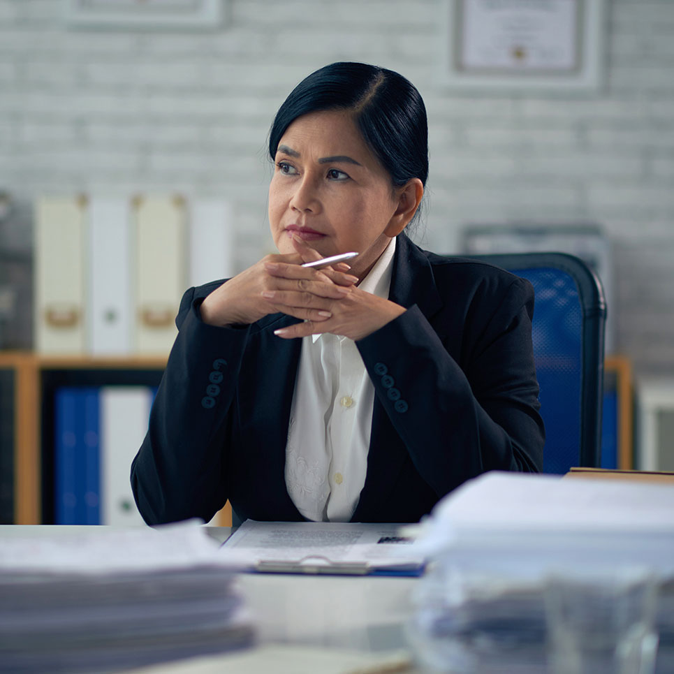 experienced female lawyer 2021 08 26 19 52 09 utc